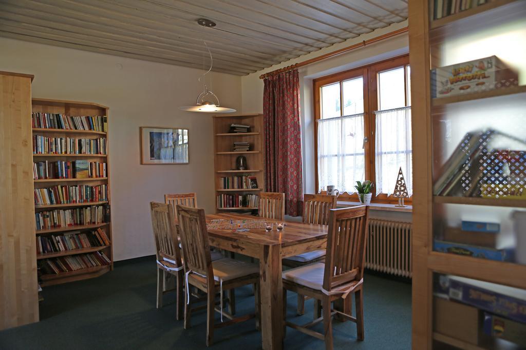 Haus Der Begegnung Hotel Gosau Luaran gambar