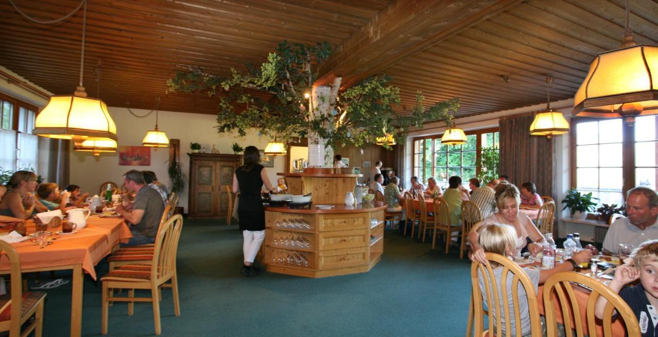 Haus Der Begegnung Hotel Gosau Luaran gambar